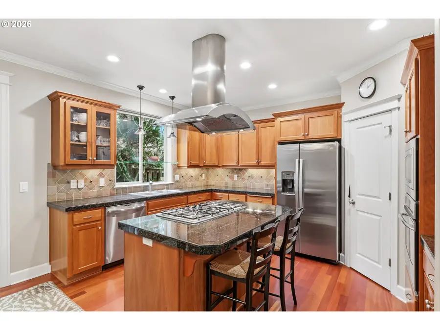 2036 NW Village Cir, Portland, OR 97229 - Image #3