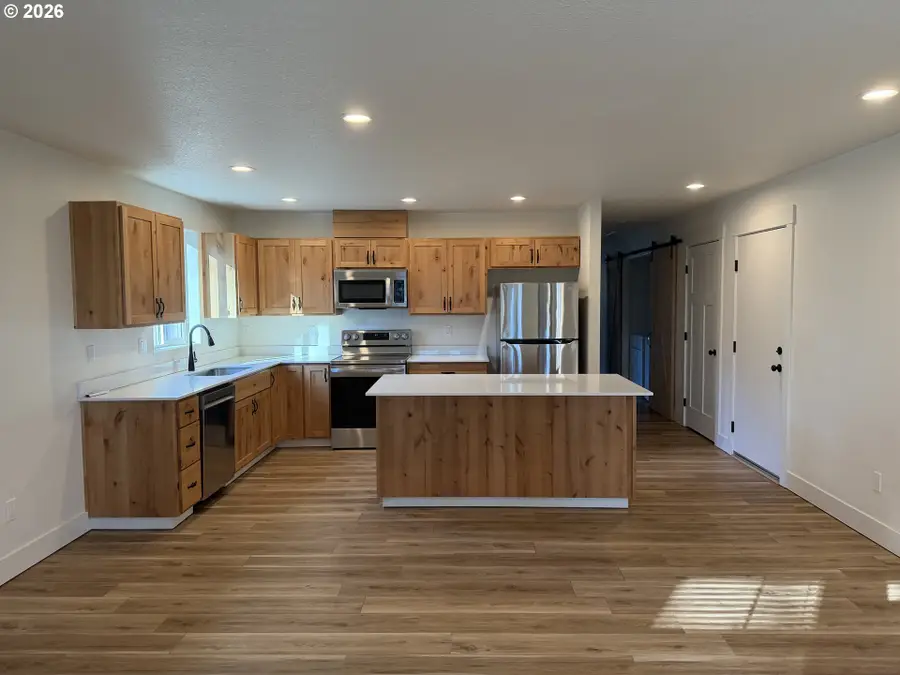 816 West E, Vernonia, OR 97064 - #2