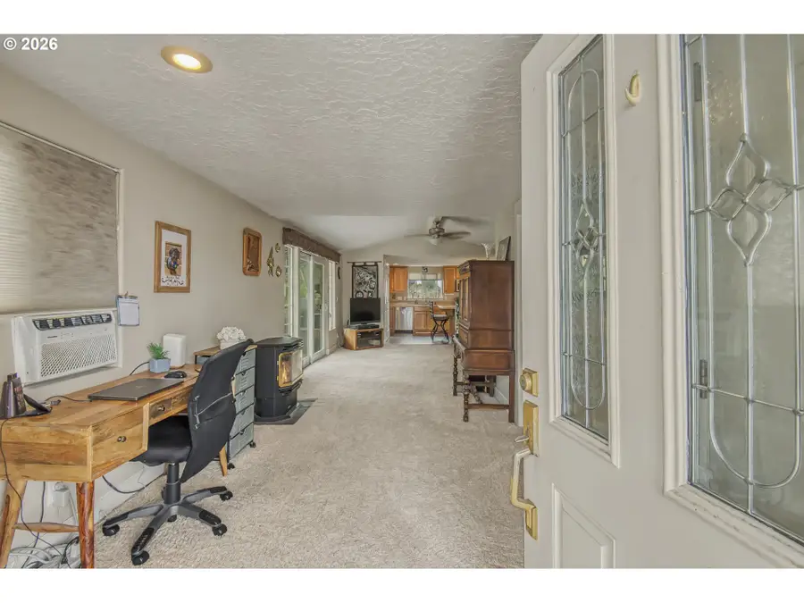 19609 NE Marine Dr #L20, Portland, OR 97230 - #3