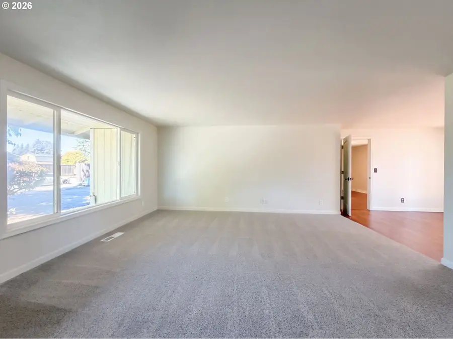 2444 SE 55th Ave, Hillsboro, OR 97123 - #2