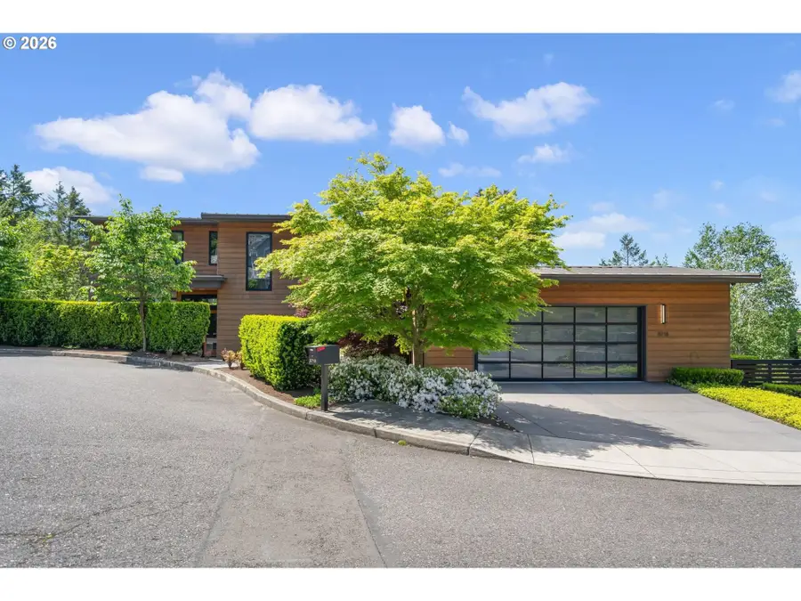 8718 NW Terraceview Ct, Portland, OR 97229 - Image #2