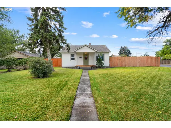 993 W Highland Ave, Hermiston, OR 97838