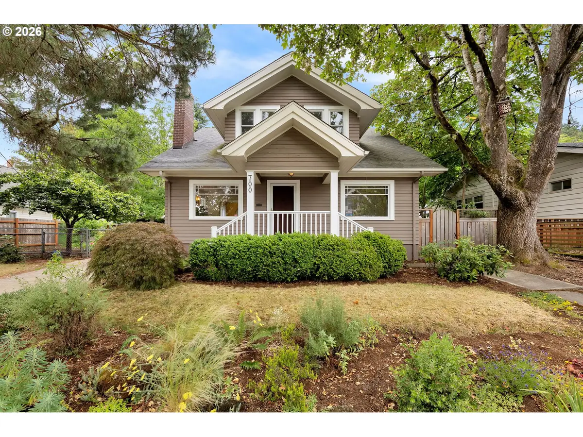 700 SE 61st Ave, Portland, OR 97215 - #1