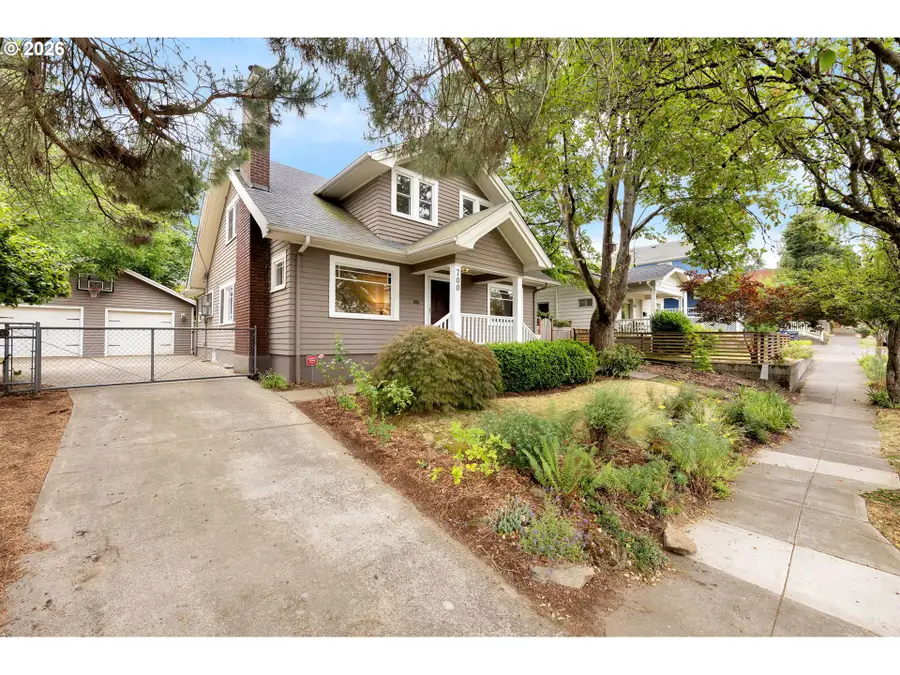 700 SE 61st Ave, Portland, OR 97215 - #3