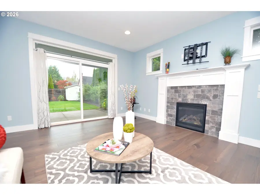 880 Caitlyn Pl, Canby, OR 97013 - #3