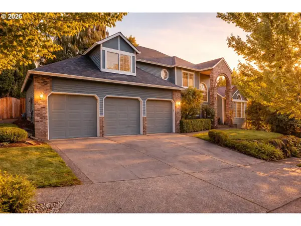 2250 River Heights Cir, WestLinn, OR 97068
