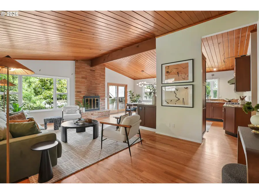 1717 SW Canby St, Portland, OR 97219 - #3