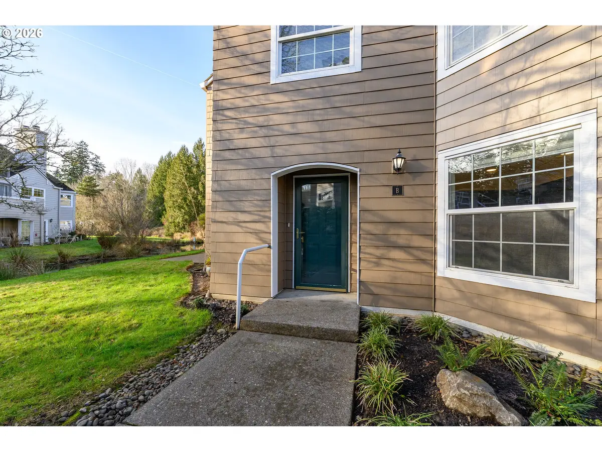 8635 SW Curry Dr #B, Wilsonville, OR 97070 - Image #1