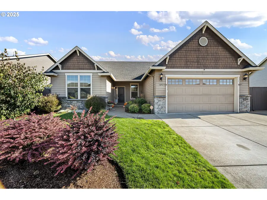 1175 S 40th Pl, Springfield, OR 97478 - Image #2