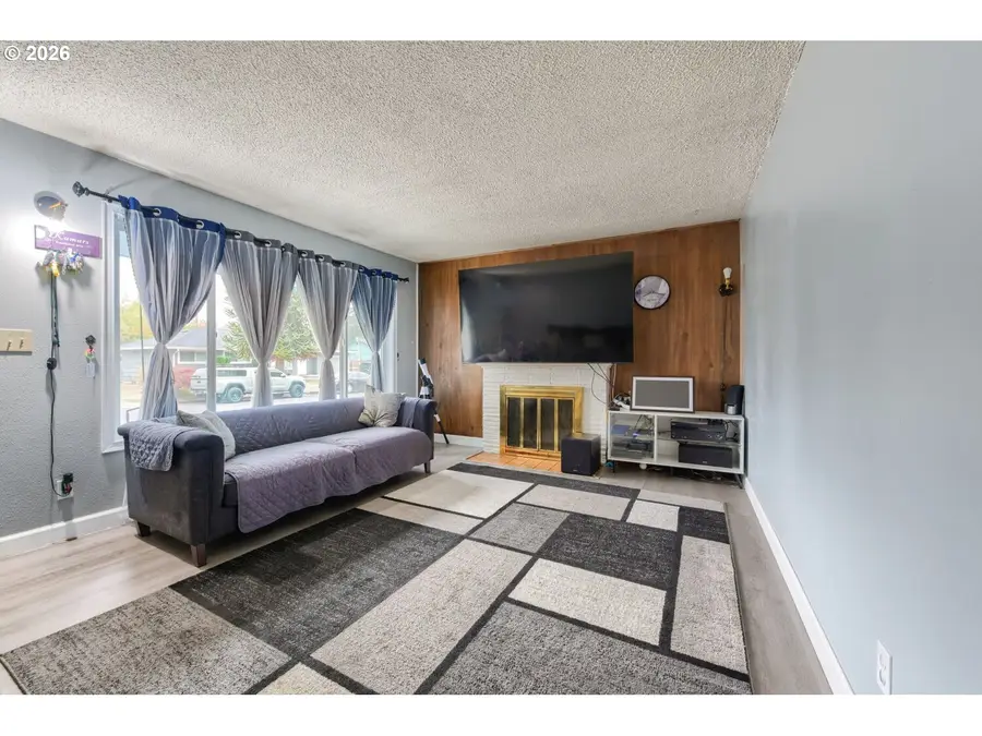 2236 SE 185th Ave, Portland, OR 97233 - #3