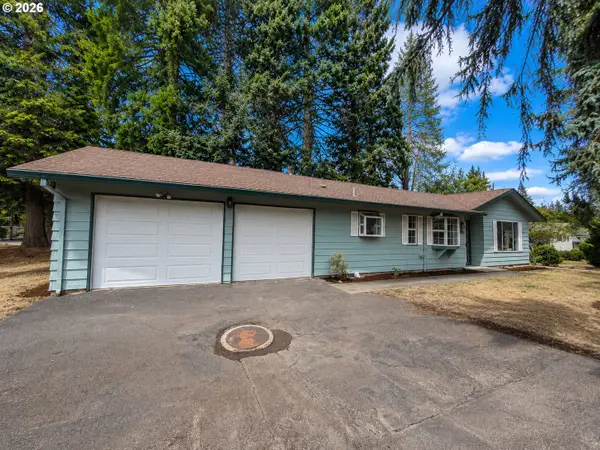 1769 SE Brookwood Ave, Hillsboro, OR 97123