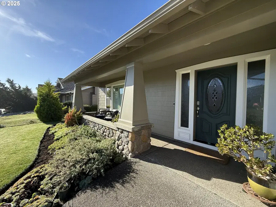 17188 S Passley Rd, Brookings, OR 97415 - Image #3