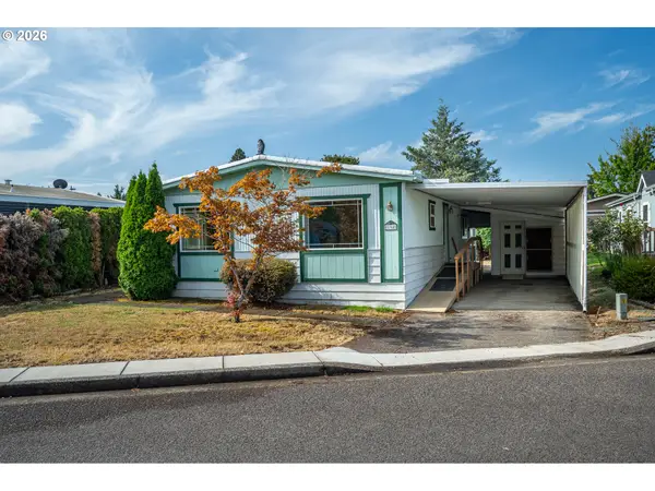 1199 N Terry St #194, Eugene, OR 97402