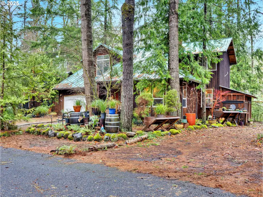 64711 E Sandy River Ln, Rhododendron, OR 97049 - Image #2