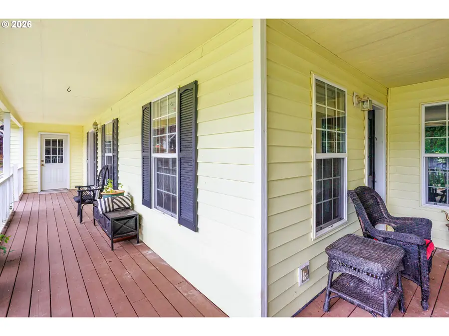 110 E Heritage Ln, Yacolt, WA 98675 - #3