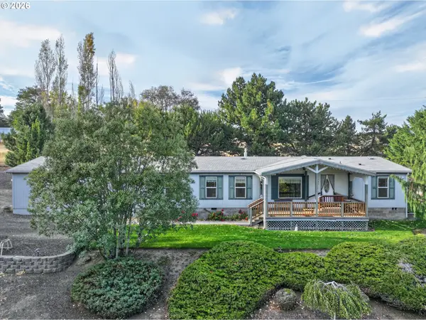 702 Main St, Moro, OR 97039
