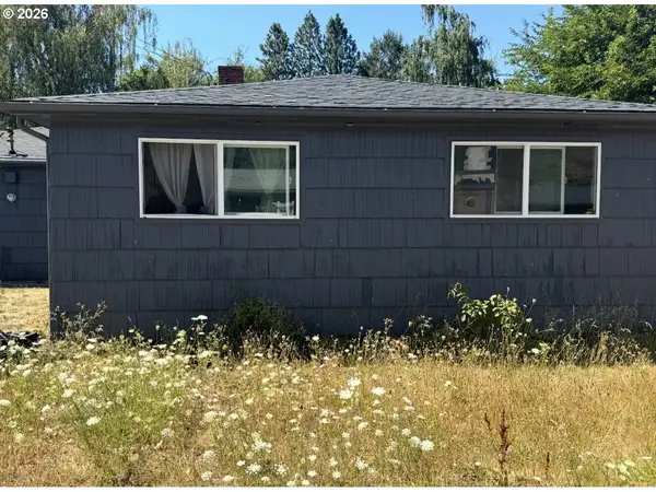 621 Irving Dr, MyrtleCreek, OR 97457