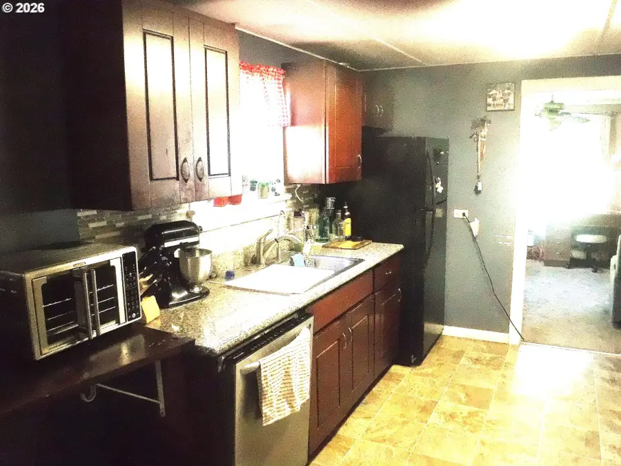 56710 Dillard Dr, Coquille, OR 97423 - #3