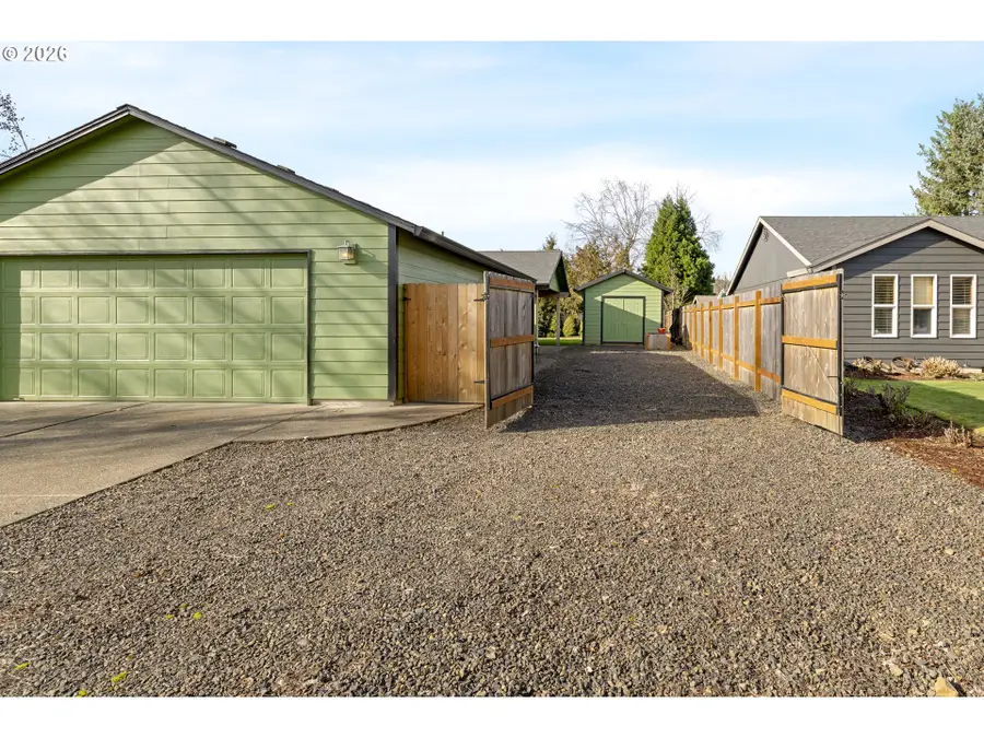 247 SW Manzanita St, McMinnville, OR 97128 - #3