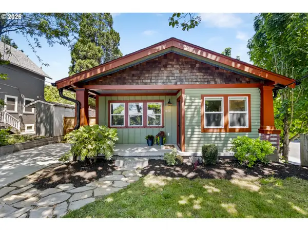 3649 SE Francis St, Portland, OR 97202