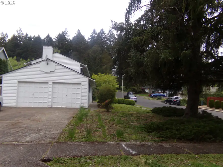 12920 SW 19th St, Beaverton, OR 97008 - #2