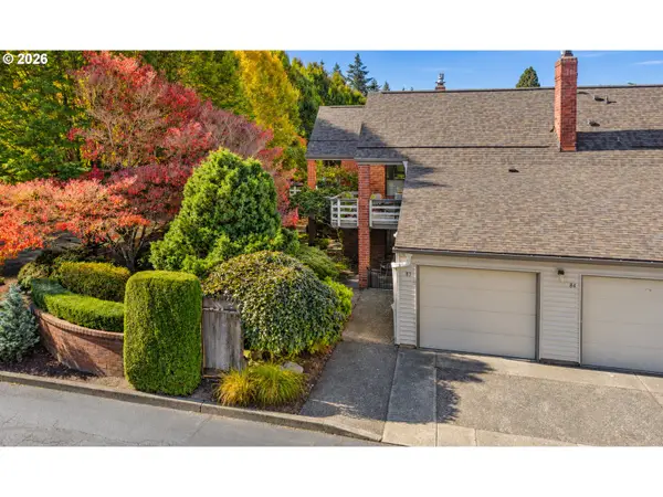 14803 NE Sacramento St #83, Portland, OR 97230