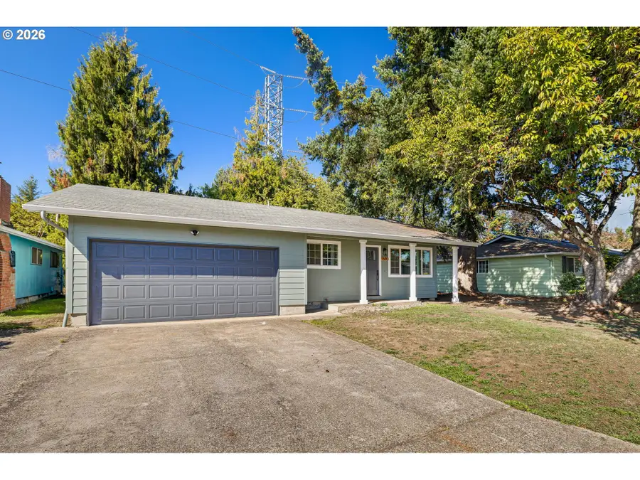 1680 W Quinalt St, Springfield, OR 97477 - #3