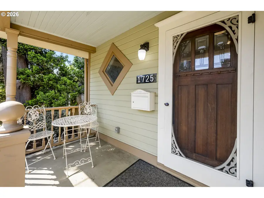 1725 N Sumner St, Portland, OR 97217 - #3