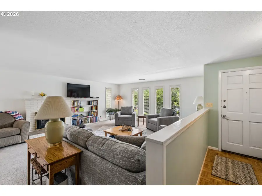 420 Riverview Blvd, Springfield, OR 97477 - #3