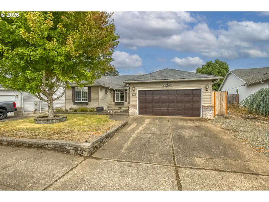 1057 Mt View Ln, Molalla, OR 97038 - #2