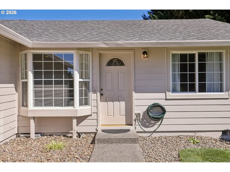 503 N Pine Ave, Yacolt, WA 98675 - #2