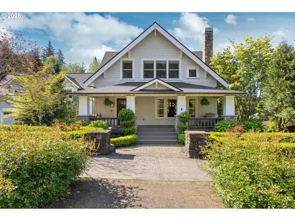 6228 SW Sweetbriar Ct, Portland, OR 97221