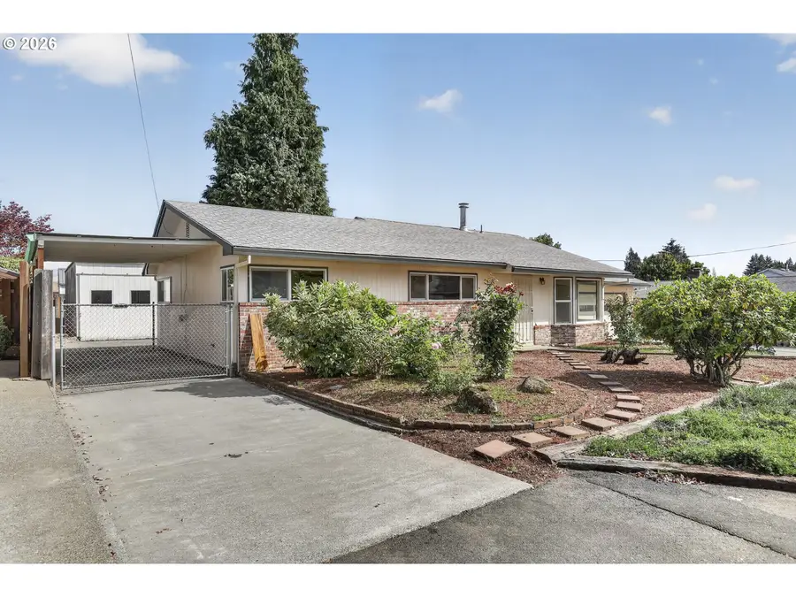 52090 SE 4th St, Scappoose, OR 97056 - #3