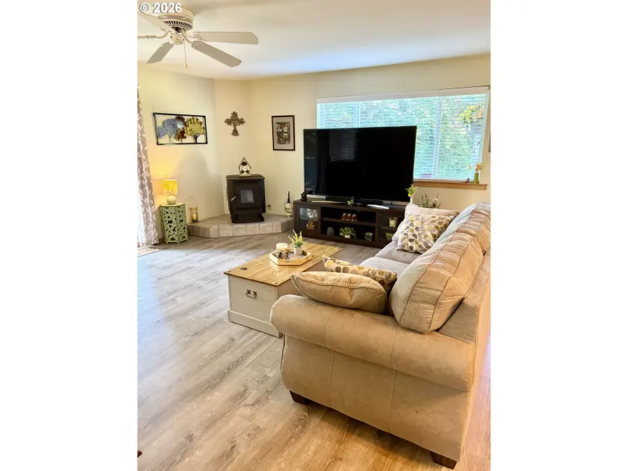 1455 Seacrest Ln #A2, Brookings, OR 97415 - #3