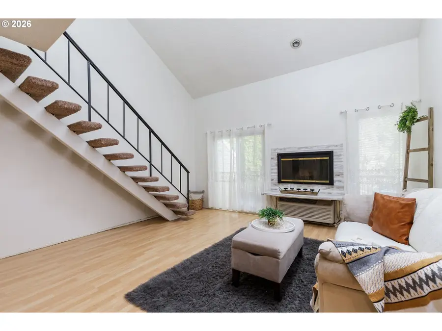 4628 SW Comus Pl, Portland, OR 97219 - #3