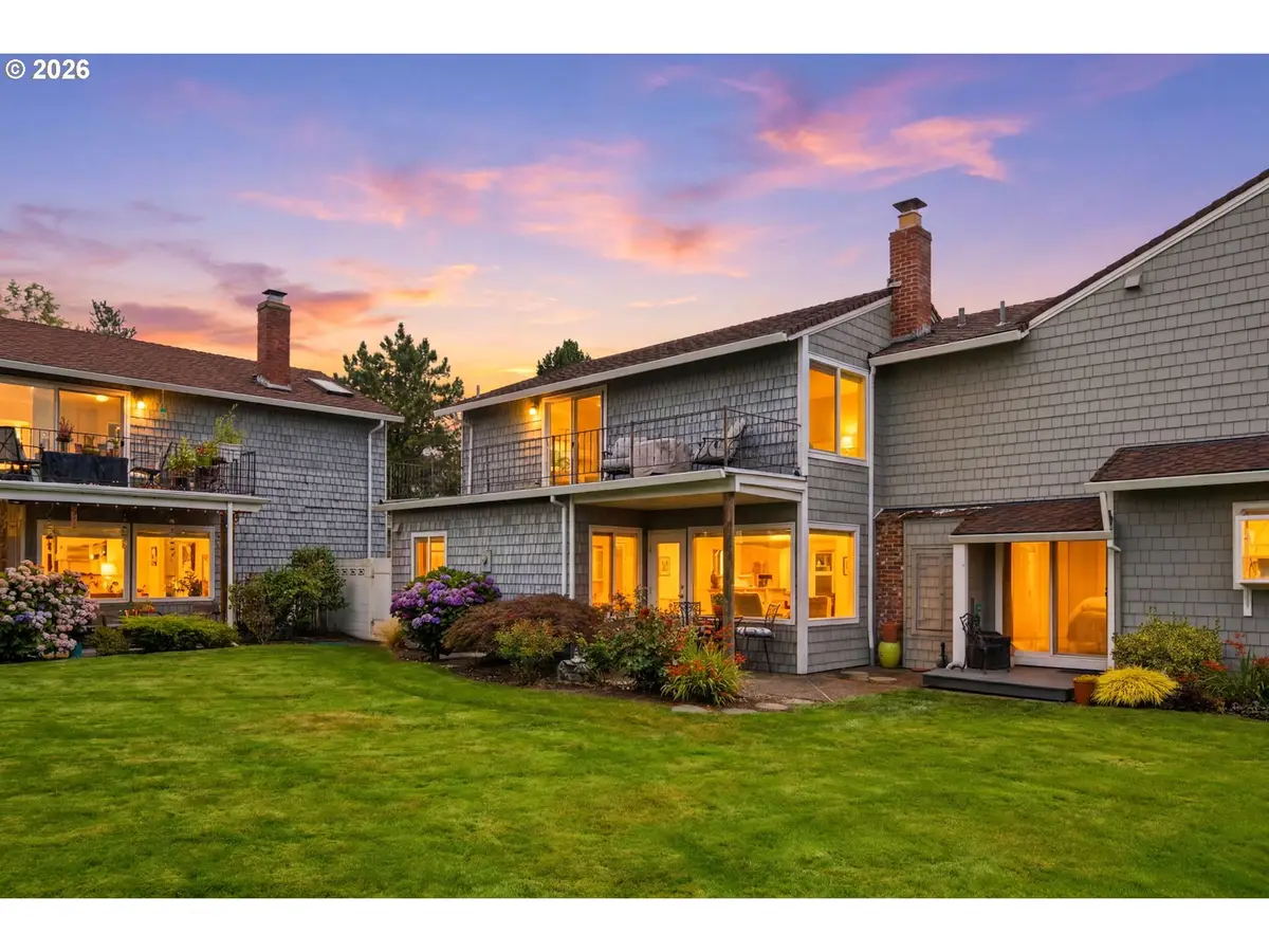 460 N Hayden Bay Dr, Portland, OR 97217 - #1