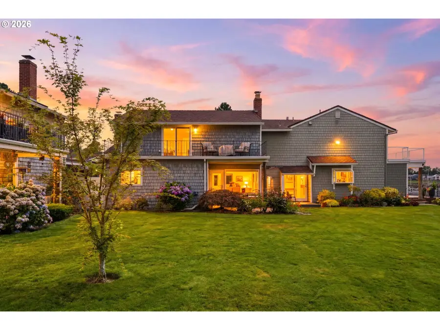 460 N Hayden Bay Dr, Portland, OR 97217 - #2