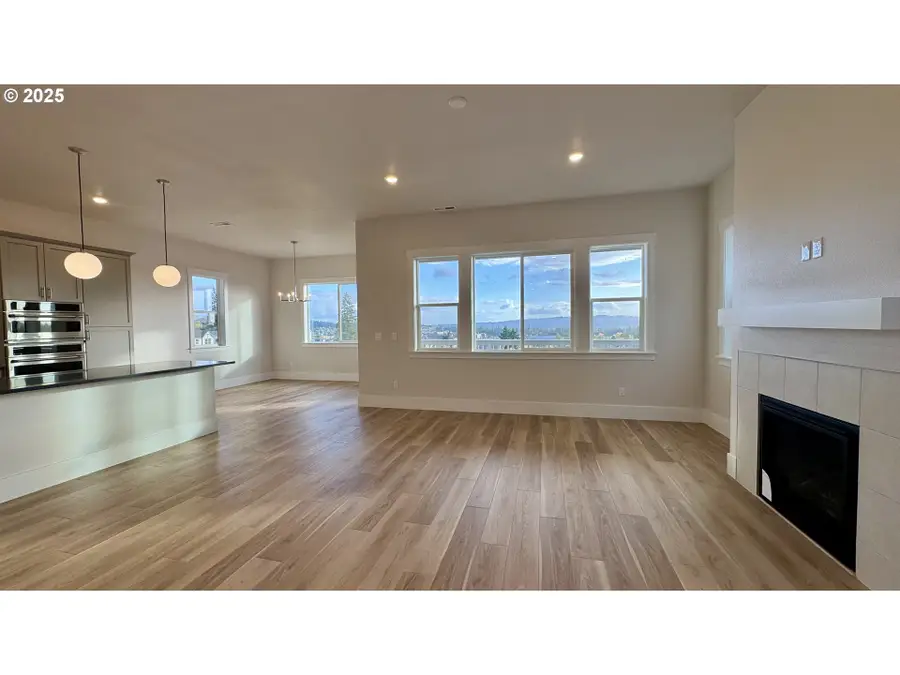 11824 SW 182nd Ave, Beaverton, OR 97007 - #2