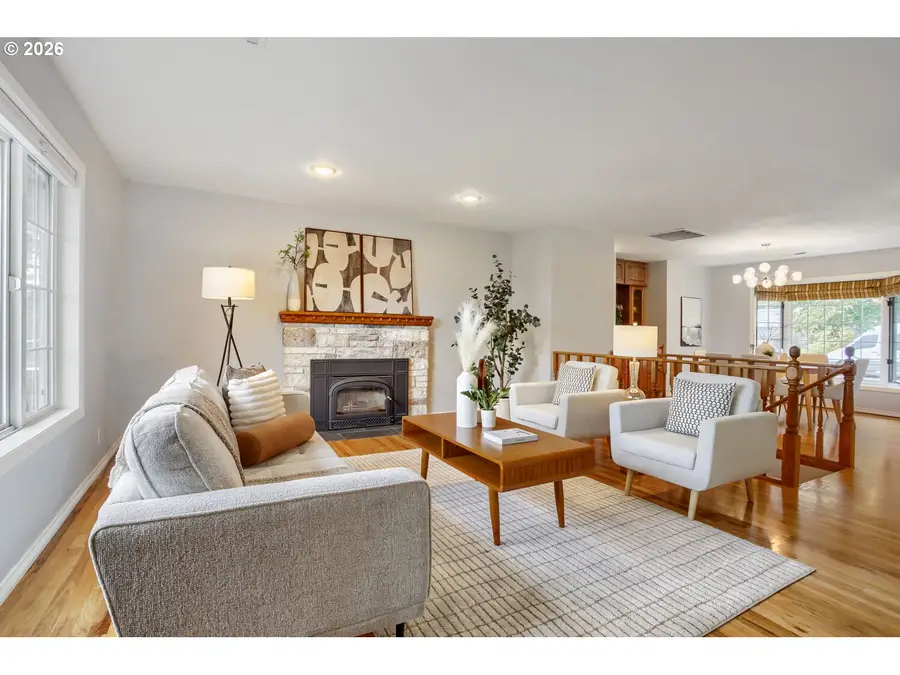 12010 NW Lovejoy St, Portland, OR 97229 - #3