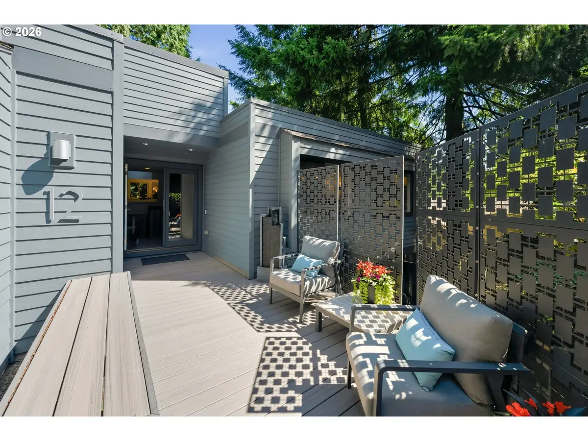 12 Partridge Ln, Lake Oswego, OR 97035 - #1