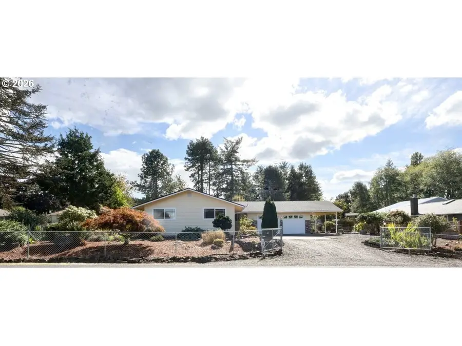 42456 Bagley Ln, Astoria, OR 97103 - #2