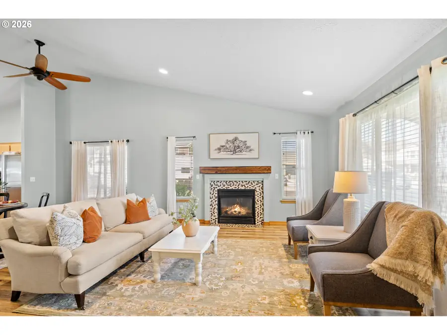 1318 Misty Dr, Hermiston, OR 97838 - #3