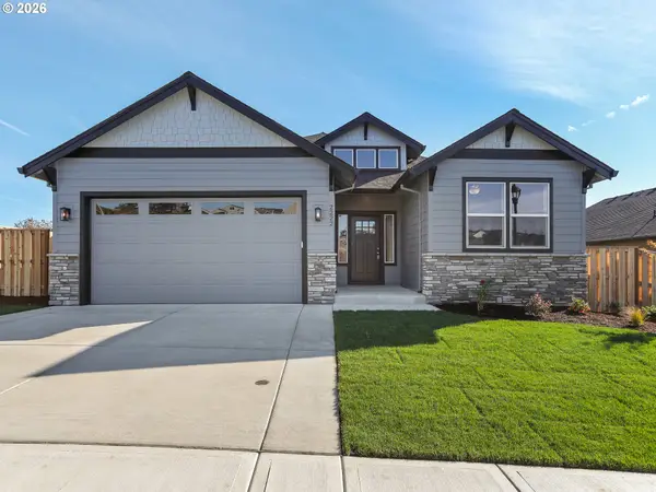 2209 E Juniper Cir #18, LaCenter, WA 98629