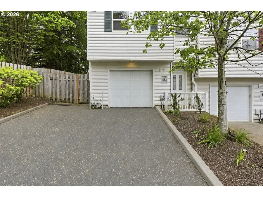 10545 SW Cougar Ln, Beaverton, OR 97008 - #2