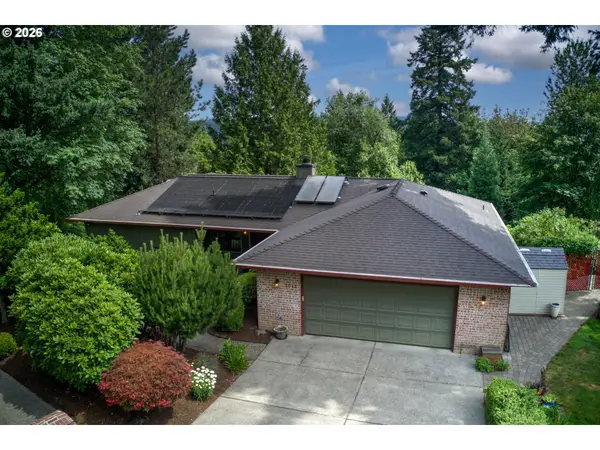 1511 Woodland Ter, LakeOswego, OR 97034