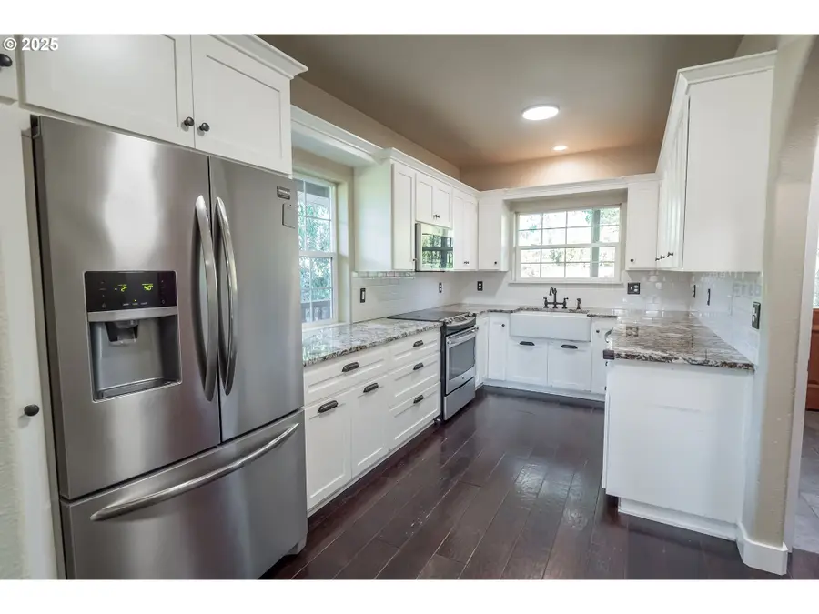 86104 Sells View Dr, Eugene, OR 97402 - #3
