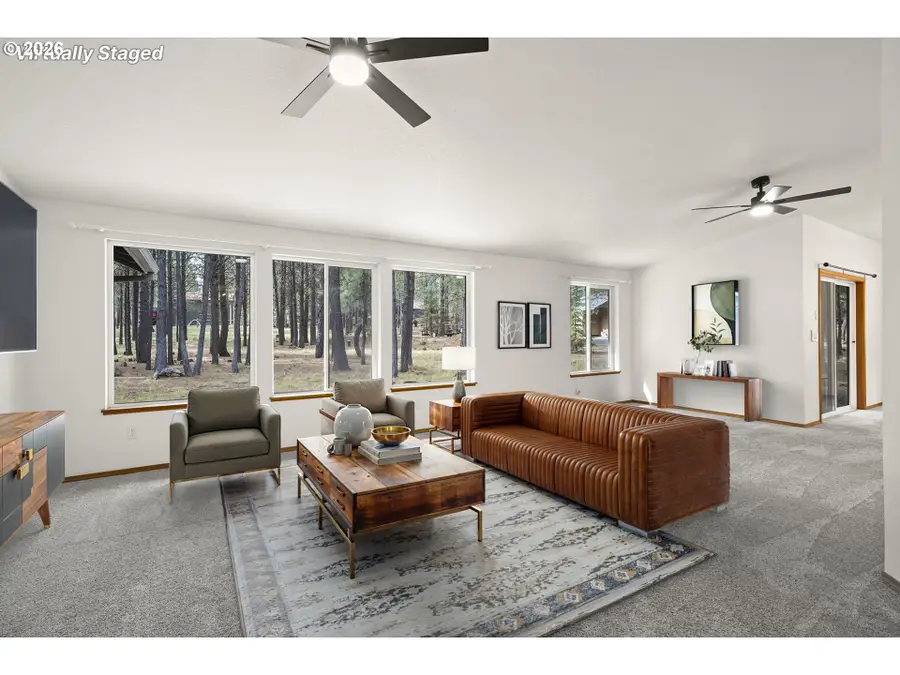 14485 Mountain View Loop, Sisters, OR 97759 - #3