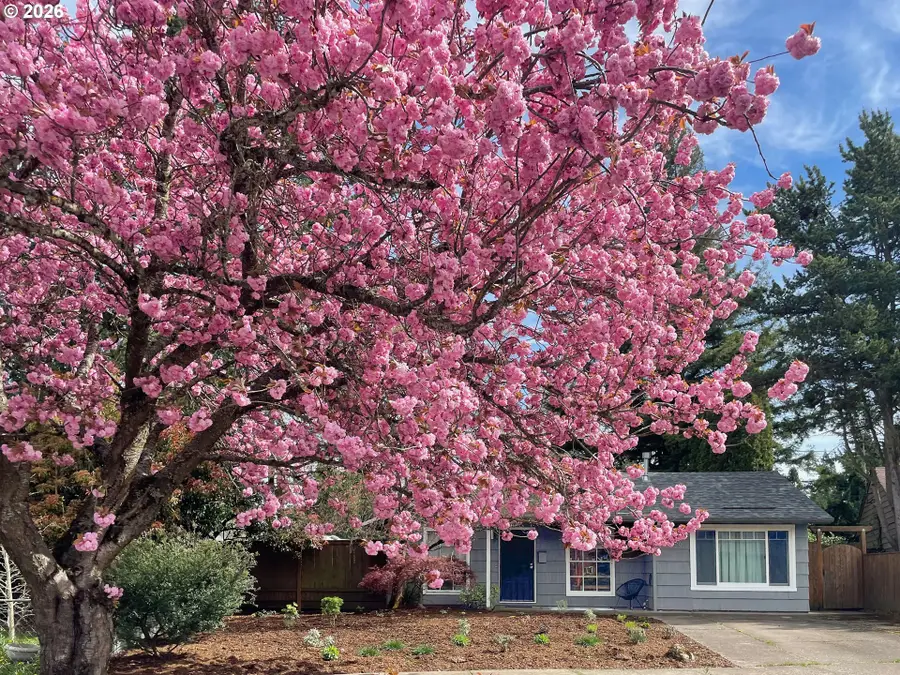 9236 N Kimball Ave, Portland, OR 97203 - #2