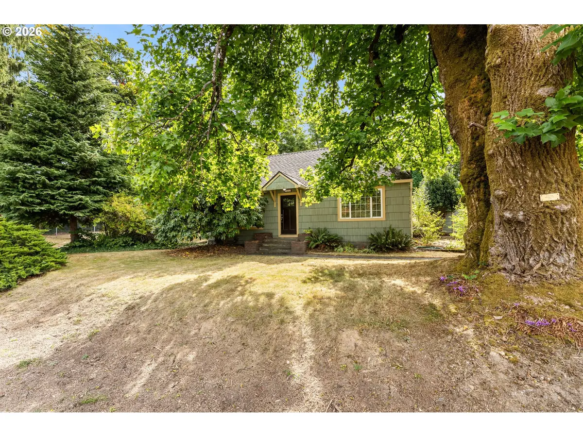 907 Pioneer St, Ridgefield, WA 98642 - #1