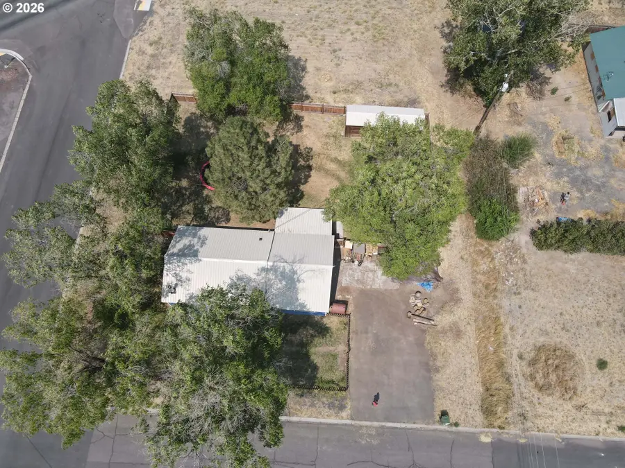 1292 W Fillmore St, Burns, OR 97720 - #2